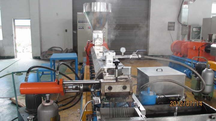 玻纖造粒機 YS-65