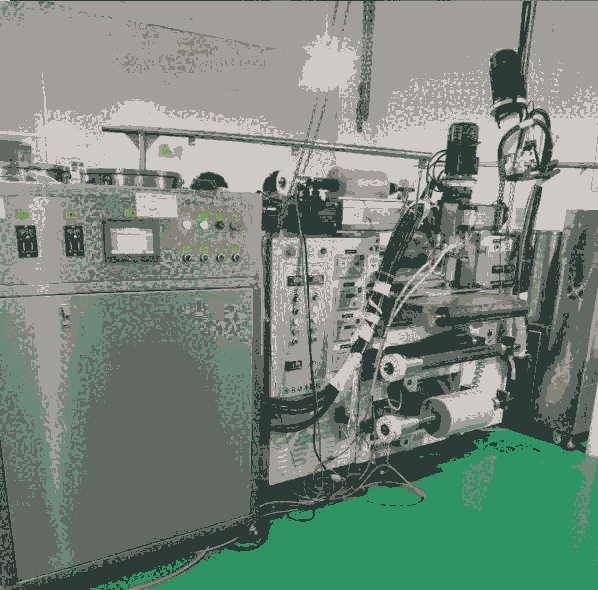 廠家定制壓延卷材液態(tài)硅膠機(jī) 硅膠發(fā)泡供料系統(tǒng)-久耐機(jī)械