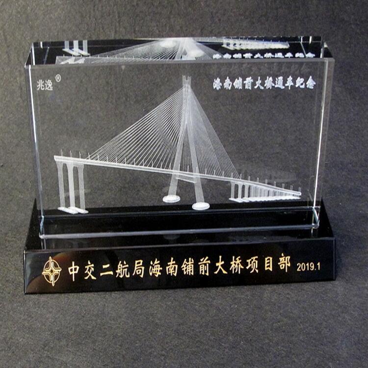 煥環(huán)祥工藝 水晶球內(nèi)雕禮品 3d內(nèi)雕橋梁紀(jì)念品定做