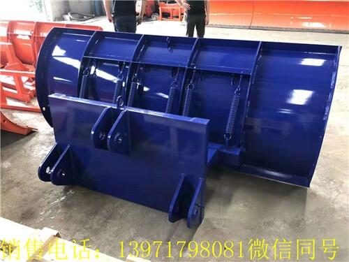 黃石中型除雪車(chē)參數(shù)價(jià)格