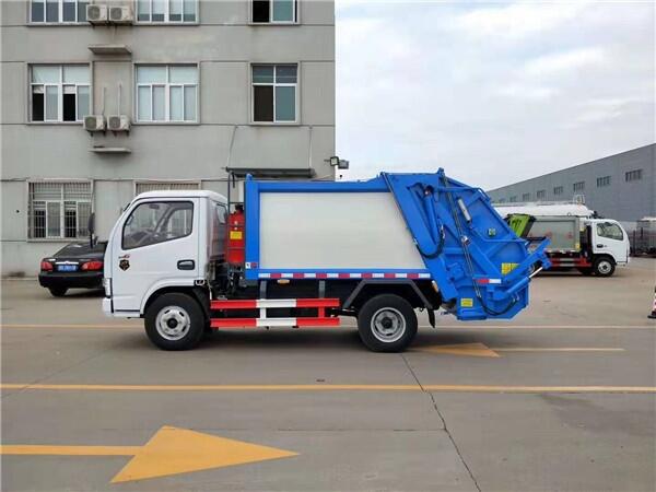 迪慶東風(fēng)壓縮式垃圾車價格