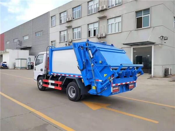 泰安壓縮式垃圾車廠家價(jià)格銷售電話