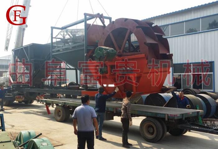 篩沙機(jī)    濟(jì)南大型移動(dòng)電動(dòng)篩沙機(jī)價(jià)格