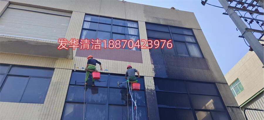 福建寧德市廣告安裝蜘蛛人高空外墻清洗瓷磚空鼓修復(fù)
