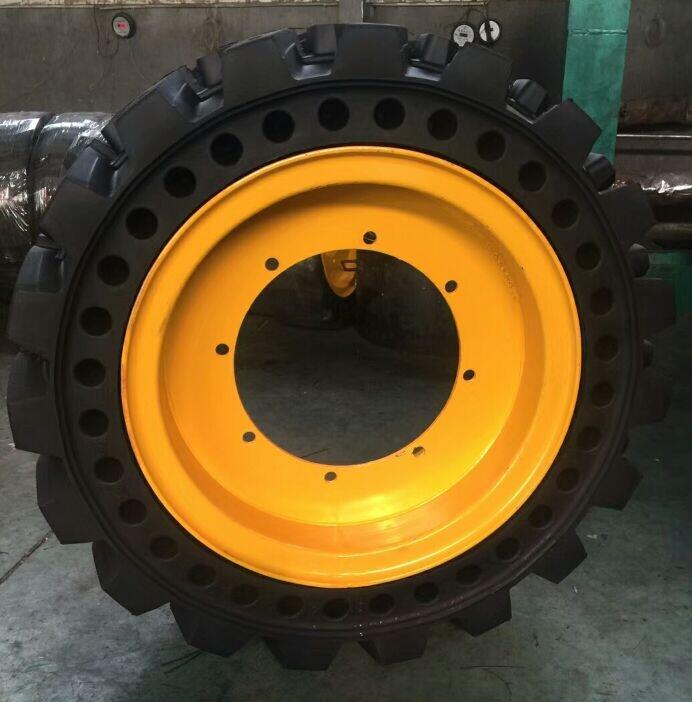 港口物流車專用起重機(jī)輪胎825-15現(xiàn)貨批發(fā)