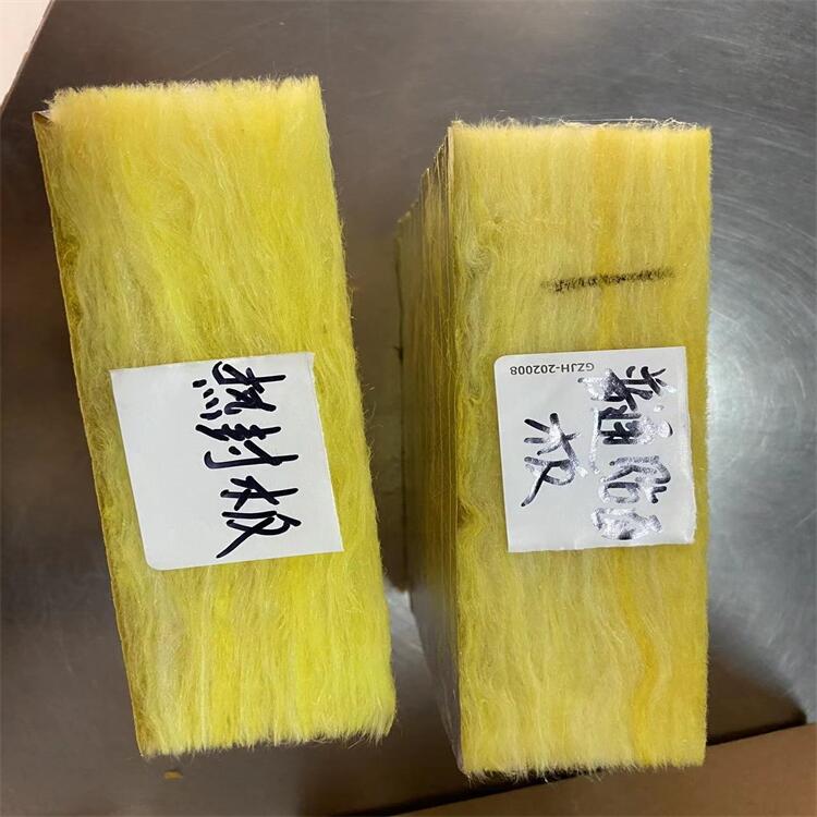 湖南張家界超細(xì)玻璃棉板 格瑞玻璃棉板 玻璃棉價(jià)格
