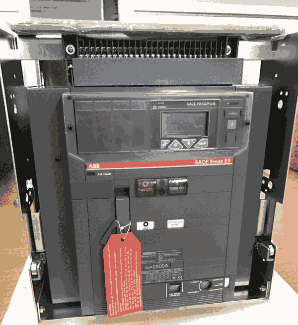 ABB空氣開(kāi)關(guān) SACE  E3N3200 R3200 PR121/P-LSI FHR現(xiàn)貨