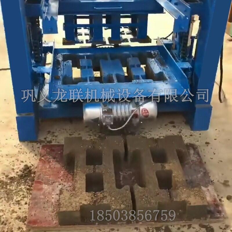 萬元可創(chuàng)業(yè)的制磚機(jī) 龍聯(lián)4-35小型空心砌塊磚機(jī)設(shè)備