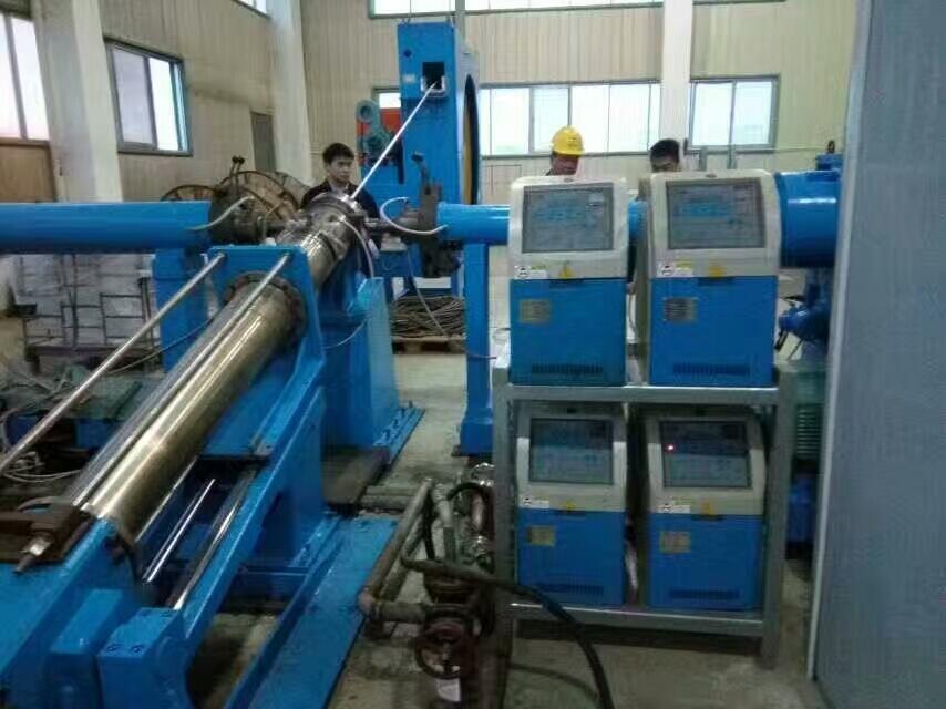 廠家定制擠出機(jī)用模溫機(jī)