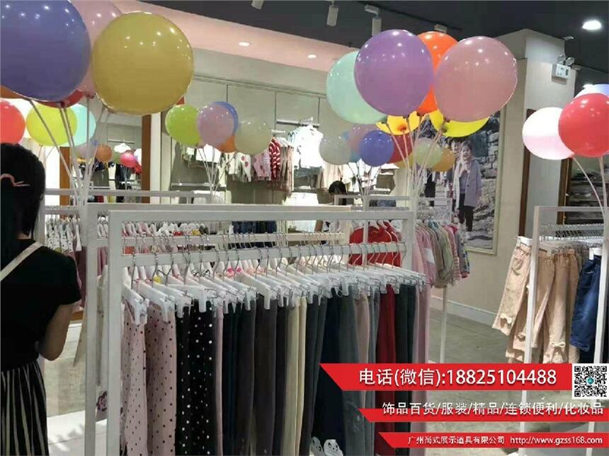 懷化市童裝店裝修貨架價格 櫥窗童裝模特 服裝新款貨架