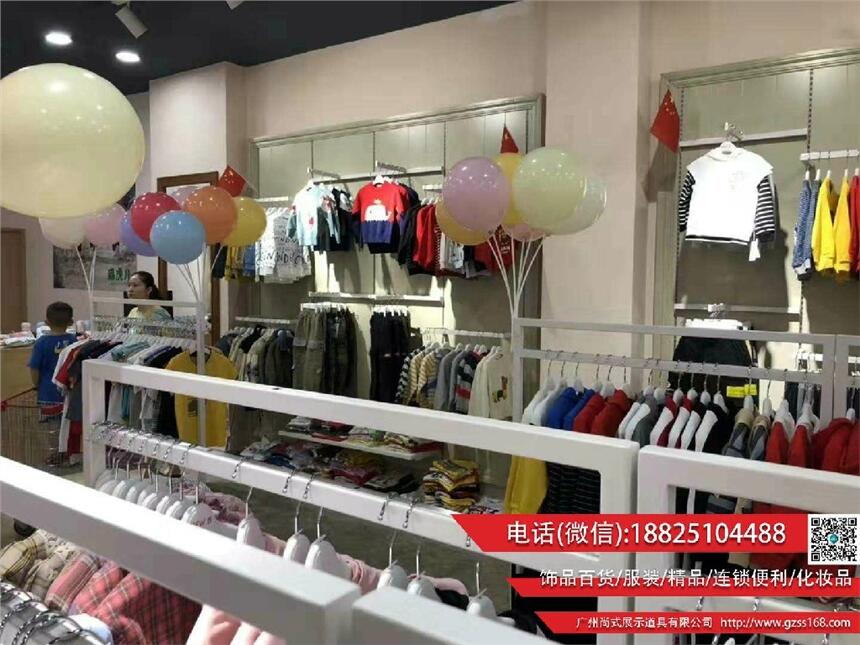 清鎮(zhèn)服裝實(shí)體店鋪貨架設(shè)計(jì) 快時(shí)尚女裝貨架 km貨架