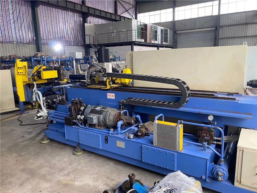 穎霖原裝進口CNC90六軸數(shù)控彎管機