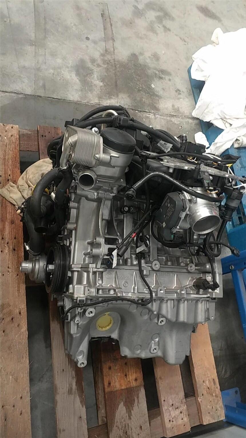 專業(yè)回收實驗汽車發(fā)動機(jī)回收下線轎車發(fā)動機(jī)國產(chǎn)全新發(fā)動機(jī)