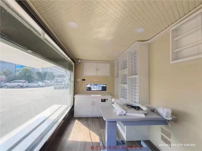 湖南益陽(yáng)可移動(dòng)車配眼鏡車價(jià)格配置