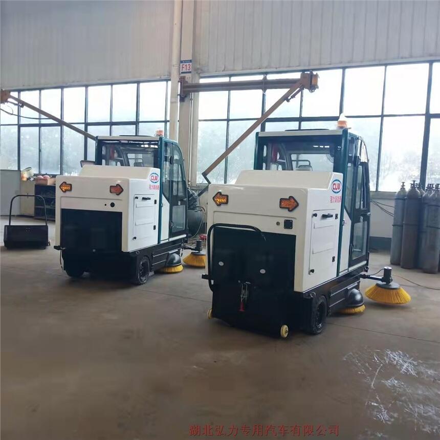 陜西商場專用電動(dòng)掃地車廠家