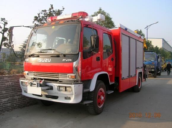 江特牌水罐消防車生產廠家報價