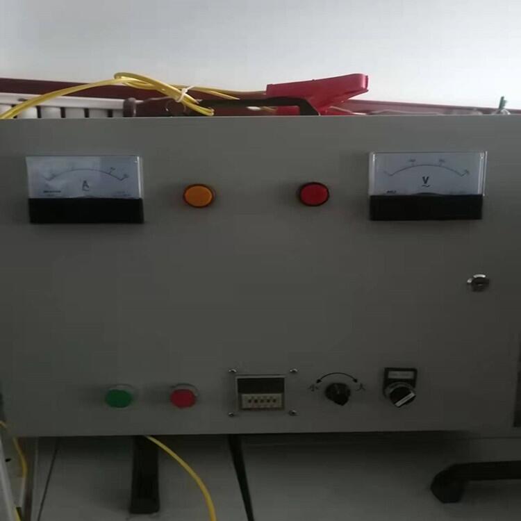 計(jì)時式熱熔機(jī)   時間繼電器進(jìn)行定時   聚氨酯補(bǔ)口機(jī)配套設(shè)備