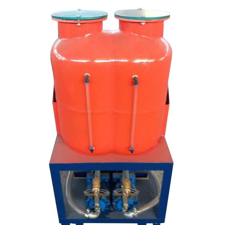 雙組份聚氨酯噴涂機(jī) 低壓發(fā)泡機(jī)噴涂設(shè)備 富民廠報價低