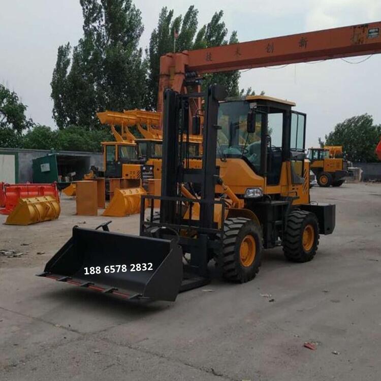 臺灣叉車鏟斗改裝廠家叉車加吊臂結(jié)實耐用