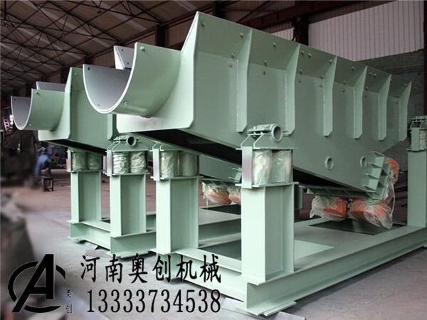 奧創(chuàng)廠家生產(chǎn)定制砂石振動(dòng)輸送機(jī)規(guī)格特點(diǎn)