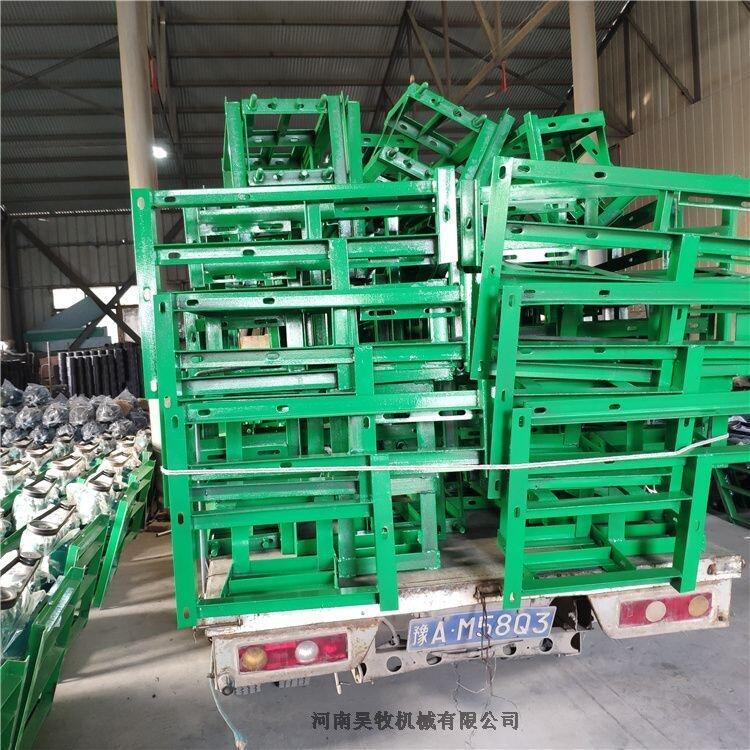 昊牧羊舍自動刮糞機安裝視頻