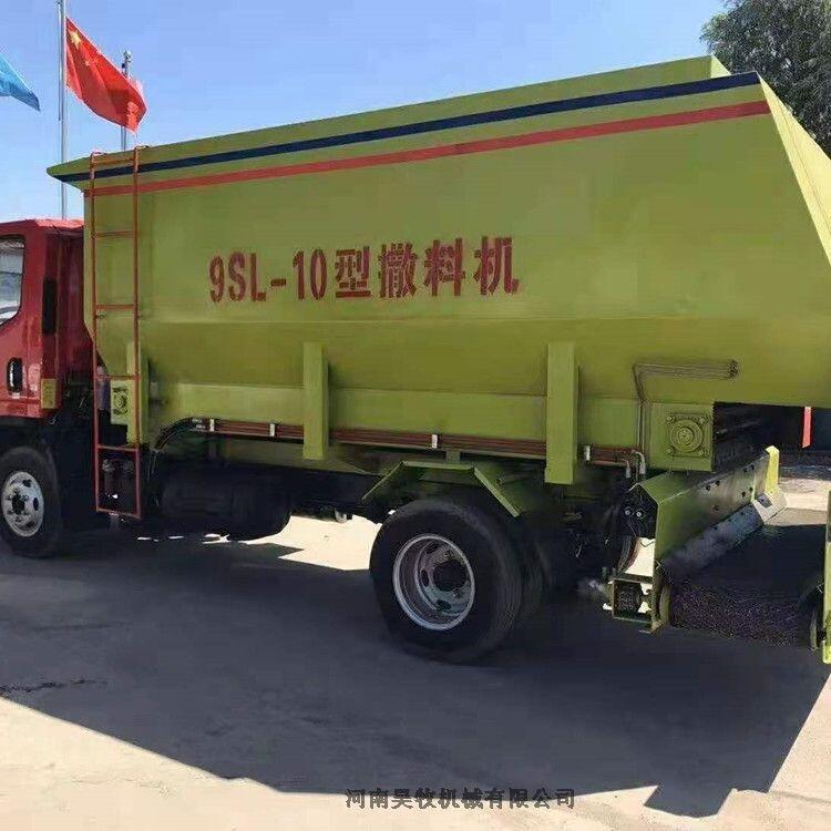  畜牧場帶攪拌功能撒料車 草料投喂三輪撒料車車精選廠家