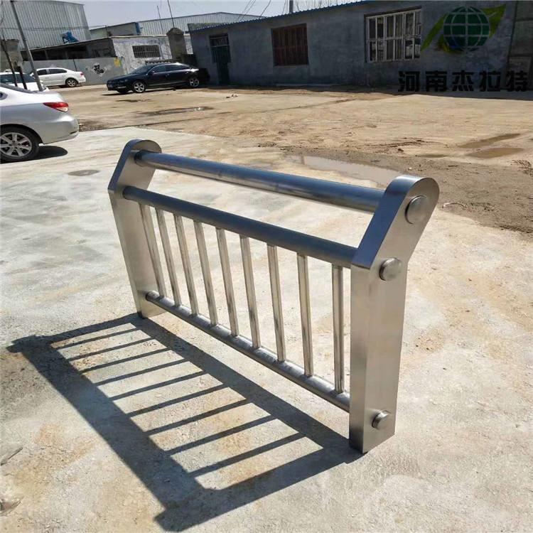 揚州不銹鋼橋梁護欄廠家