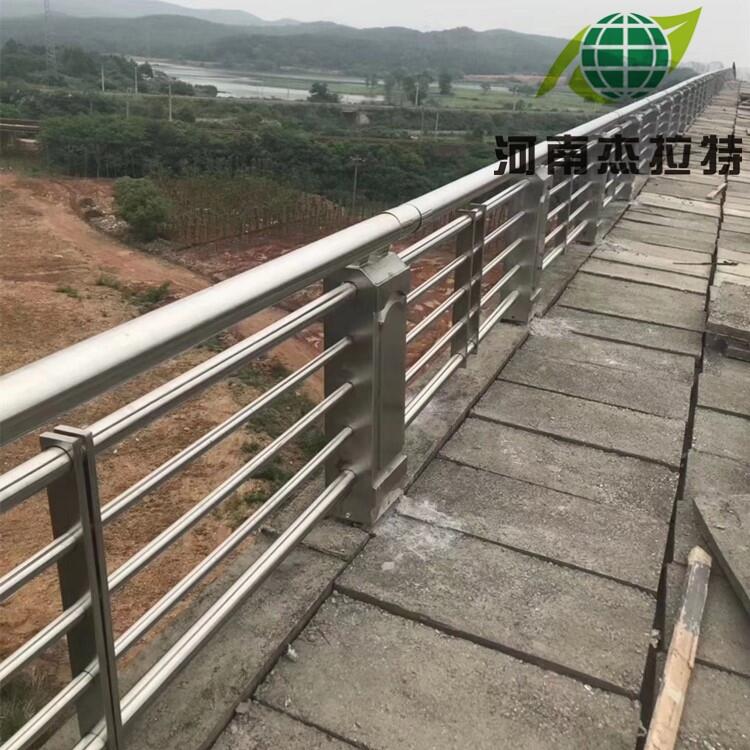 合肥不銹鋼河邊橋梁護(hù)欄廠