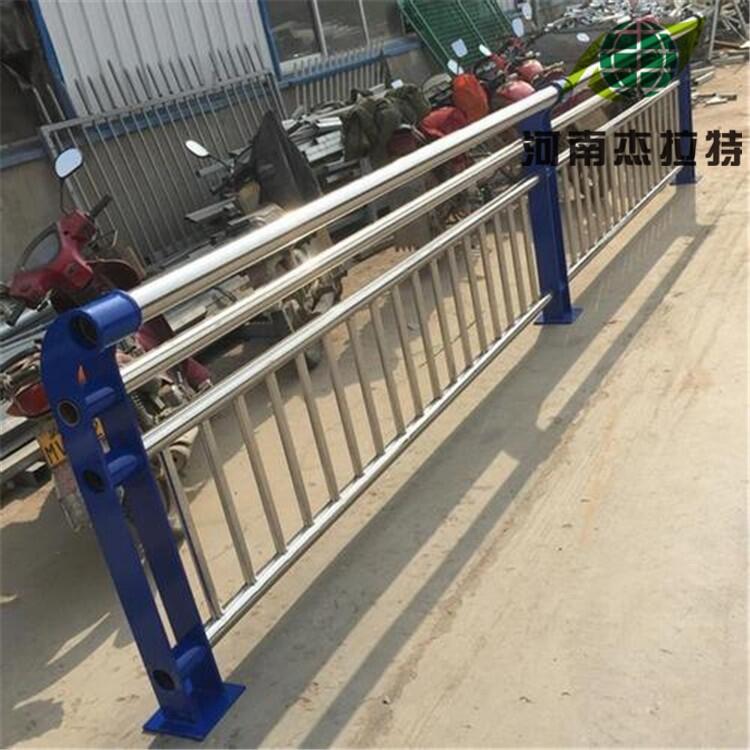 長治供應(yīng)不銹鋼復(fù)合管橋梁護(hù)欄