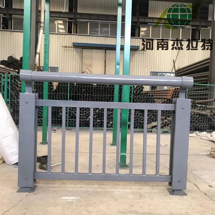 四平橋梁鋼管噴塑河道護(hù)欄