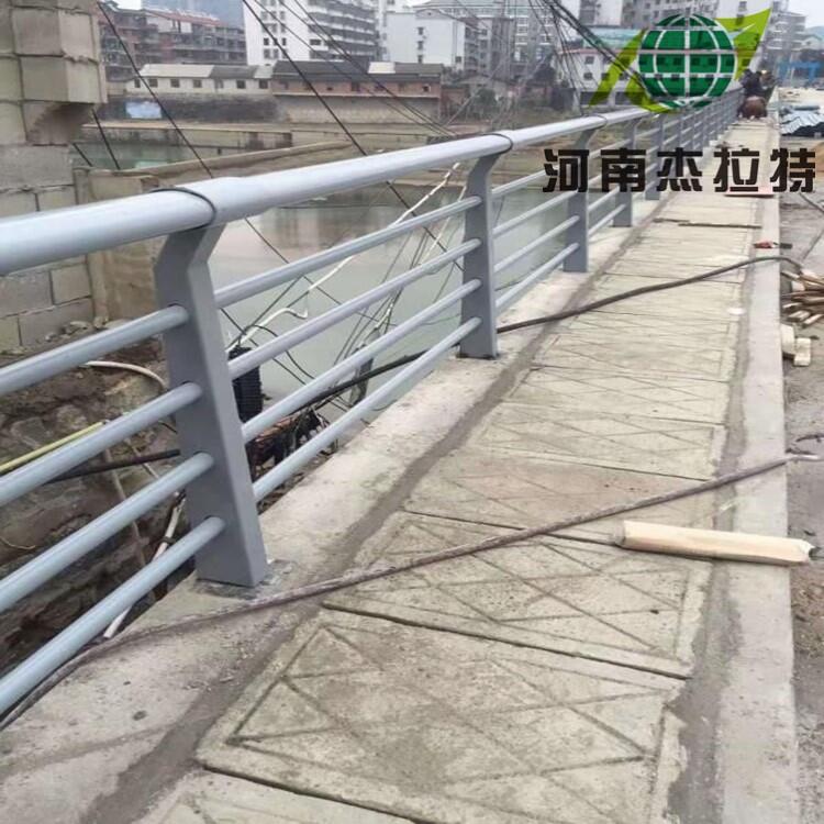 石家莊橋梁鋼管噴塑河道護(hù)欄