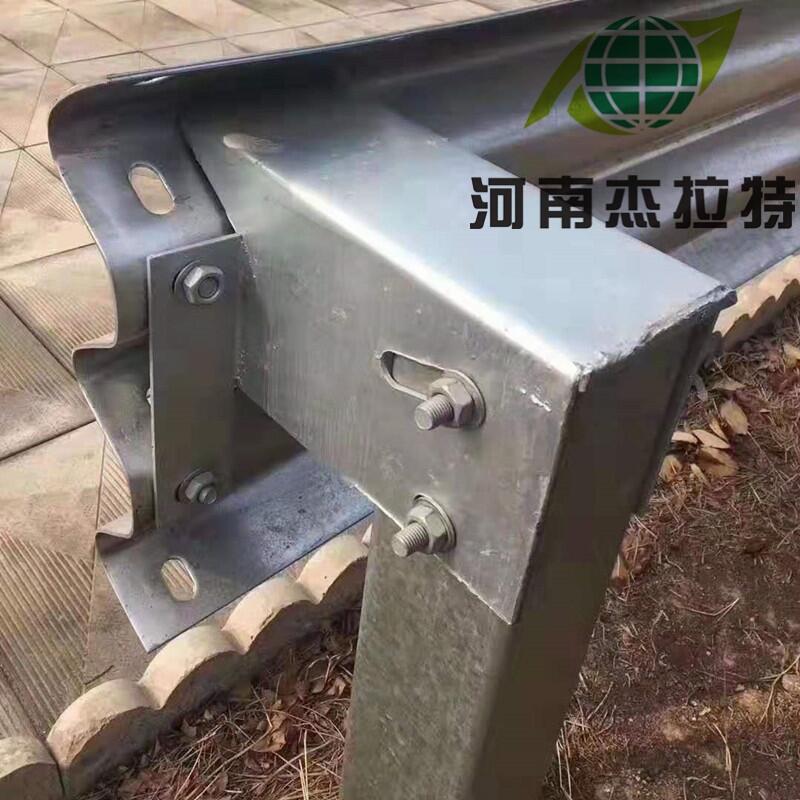 嘉峪關(guān)波形護(hù)欄-波形梁護(hù)欄-護(hù)欄板廠家