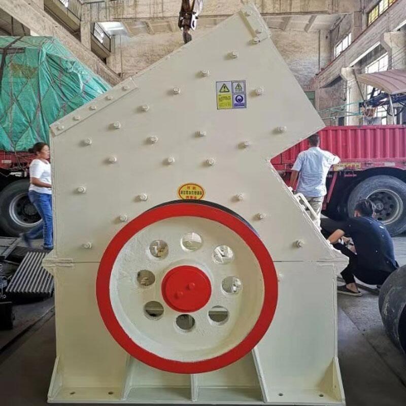 花崗巖液壓開箱制砂機(jī) 建筑石料反擊式制砂機(jī) 小型風(fēng)化石破碎制砂機(jī)