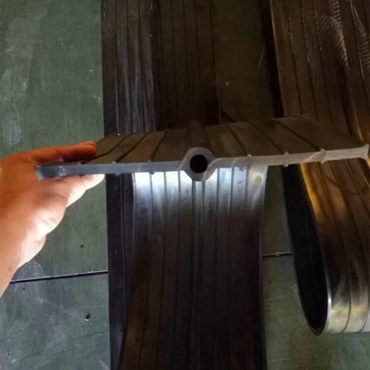 阜新清河門區(qū)831型止水帶用心加工