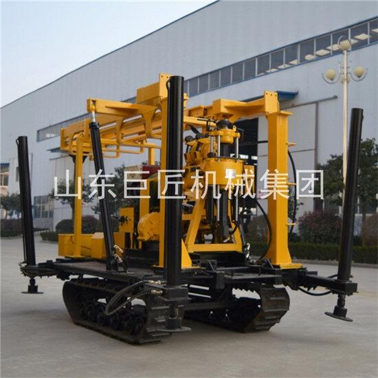 山東華巨行走式履帶打井機(jī)液壓回鉆式水井鉆機(jī)  效率高更可靠