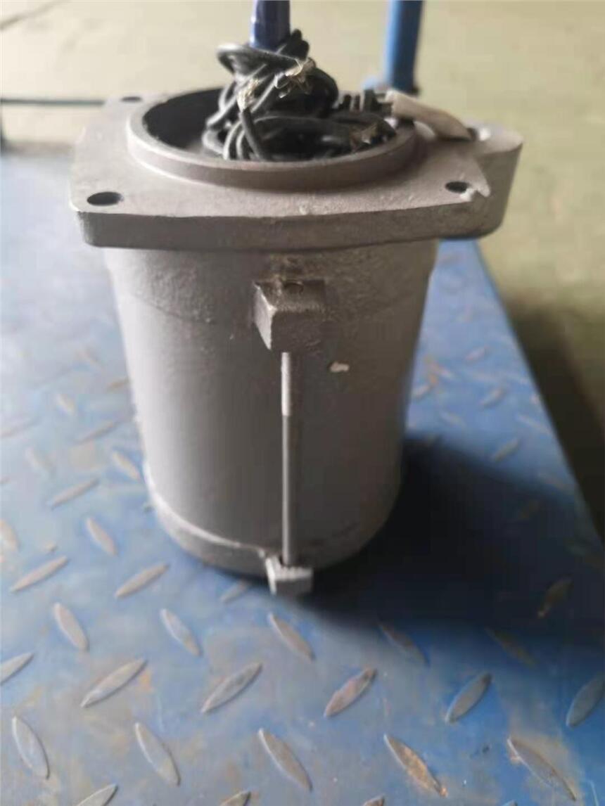 YDF80M1-4  YDF80M2-4 늙C(j)
