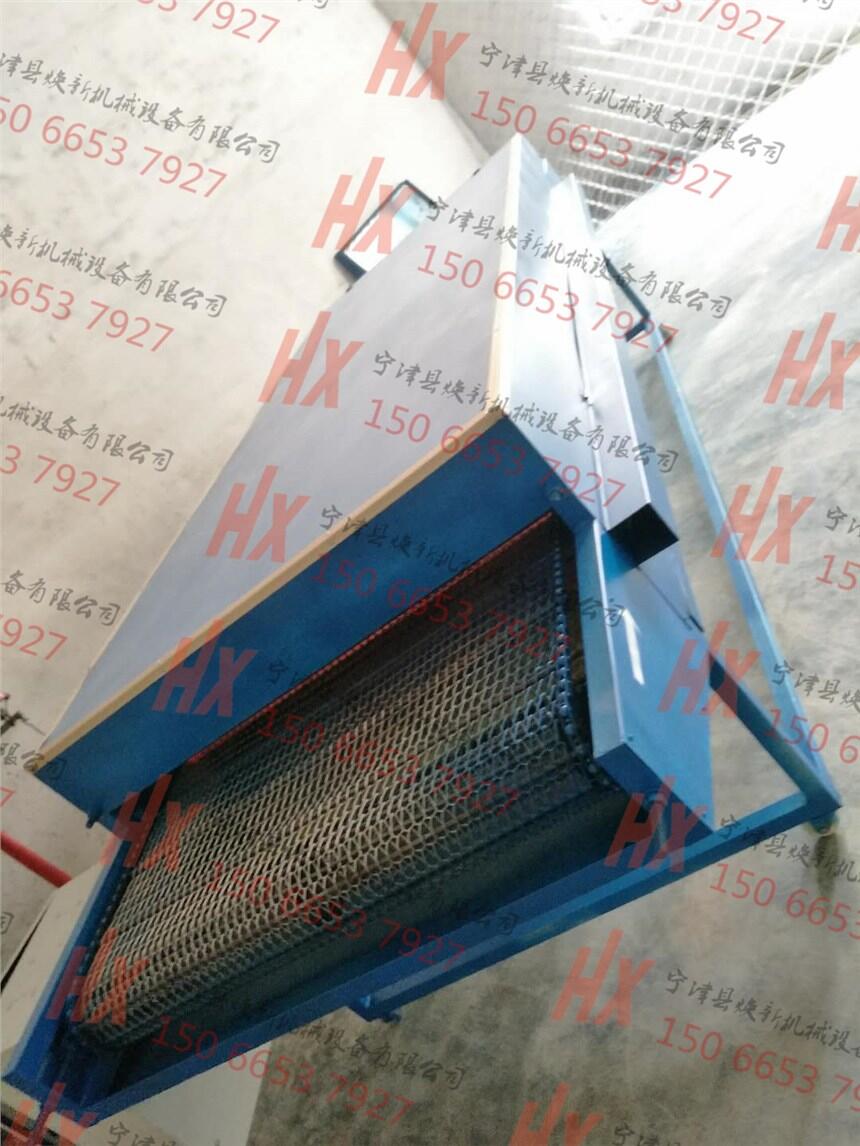 寧津煥新紙塑分離機(jī)為滿足廣大客戶要求生產(chǎn)一批分離切邊一體機(jī)