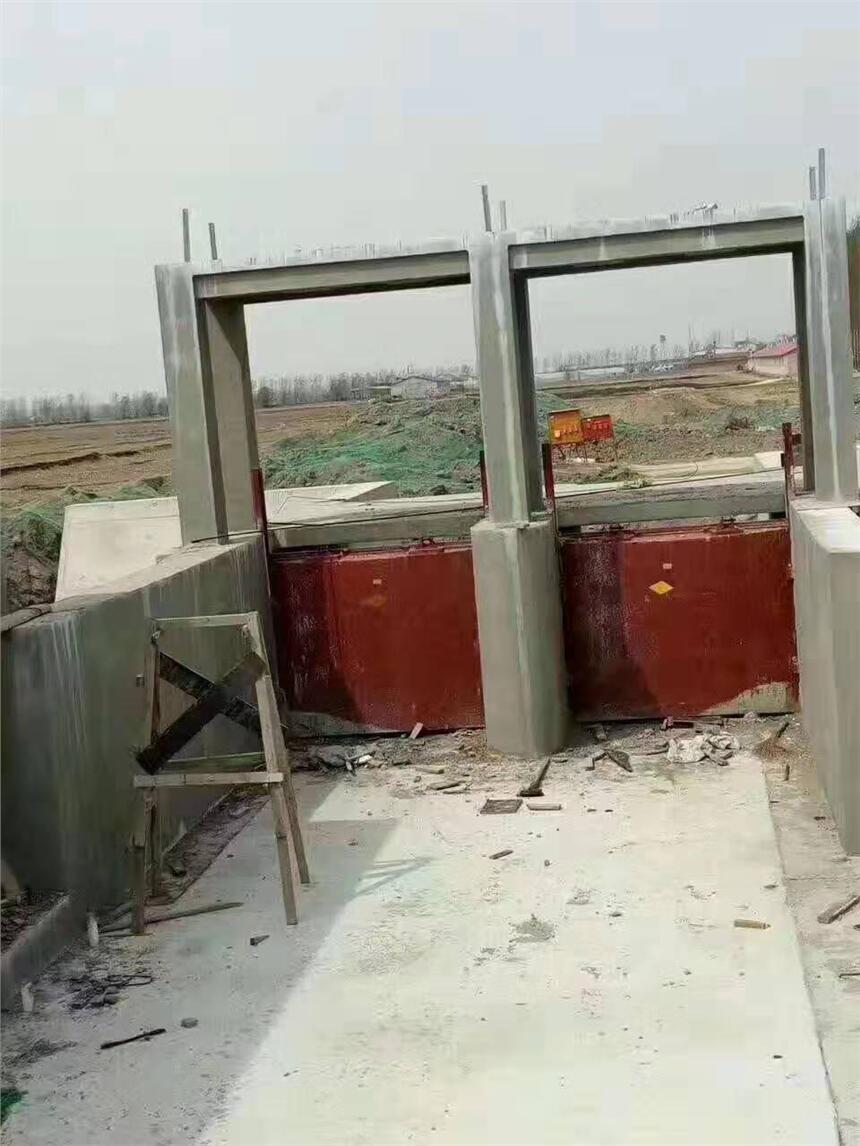 巴中啟閉機(jī)圖片