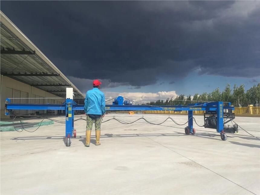 懸掛式水泥路刻紋機