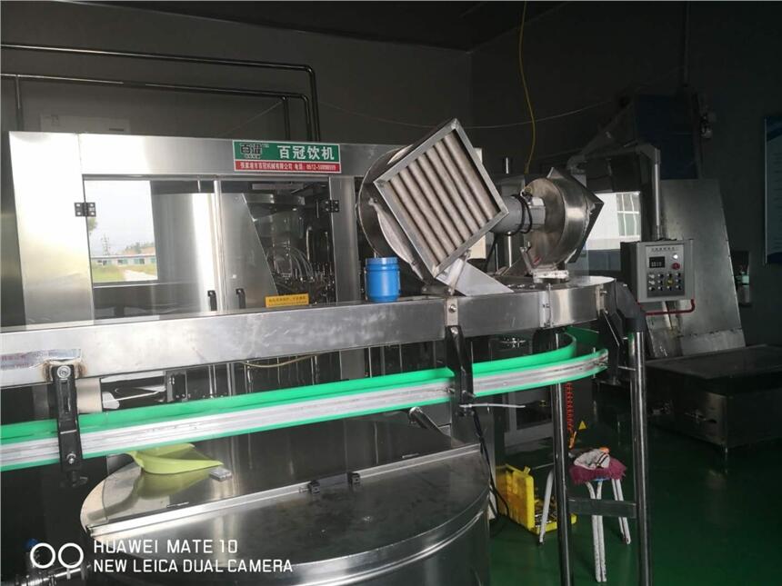 廣東專業(yè)回收飲料灌裝機生產線、收購果汁飲料設備