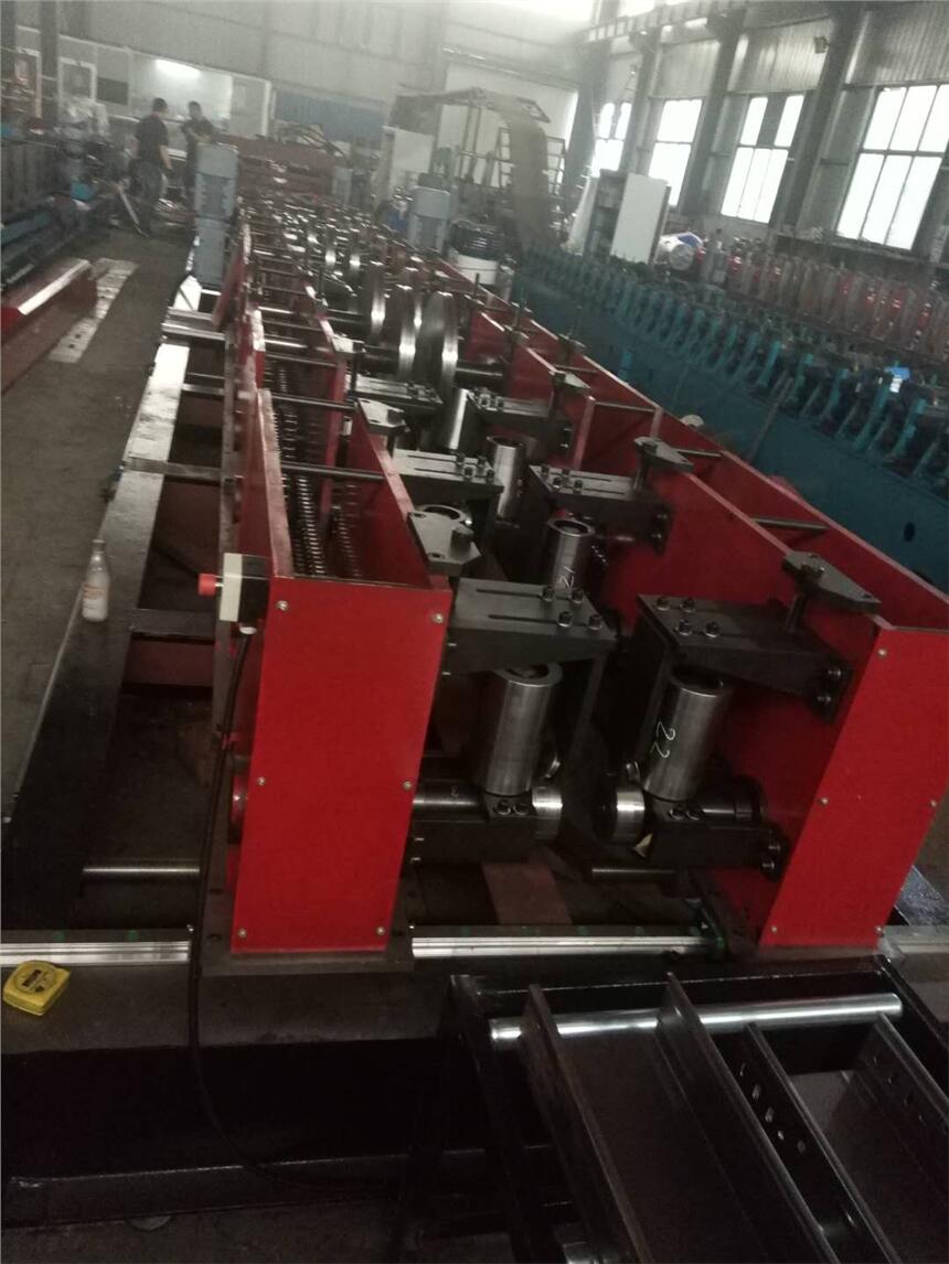 America 電纜橋架成型機(jī)設(shè)備專業(yè)生產(chǎn)線