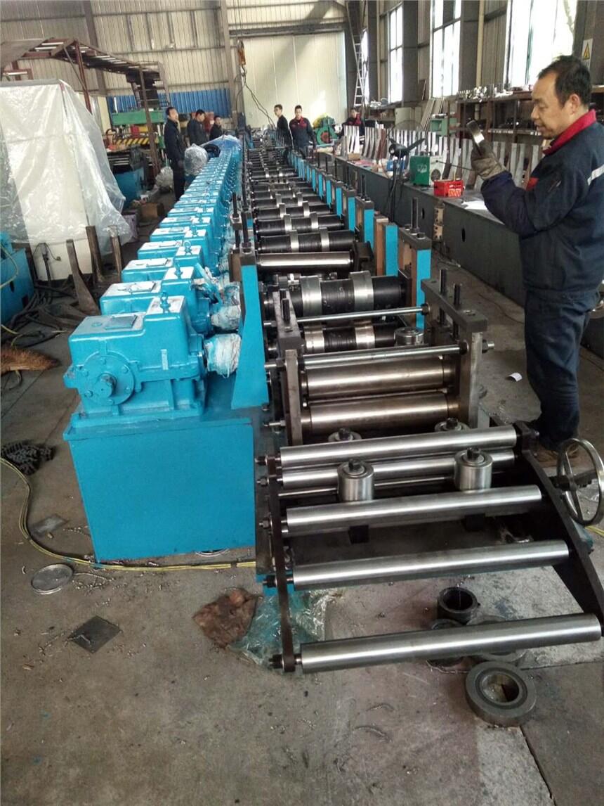 江蘇抗震支架全自動(dòng)化成型設(shè)備機(jī)