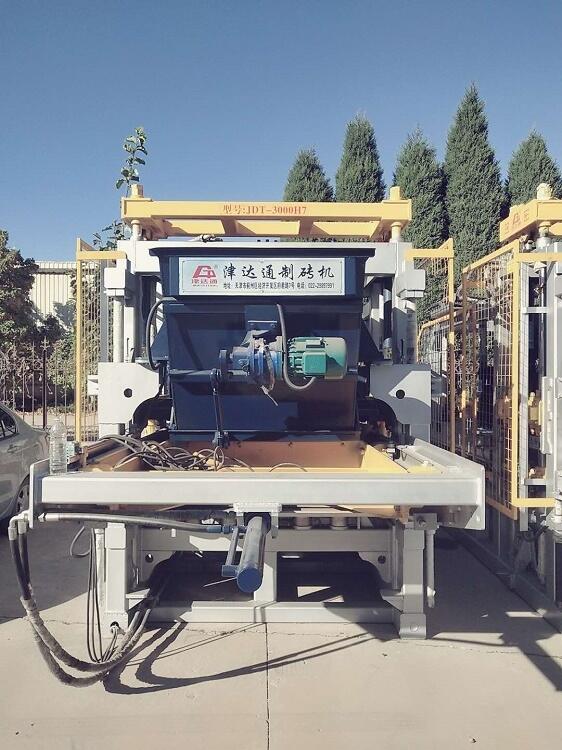 哈爾濱水泥彩磚機 廣場PC磚機 透水磚機