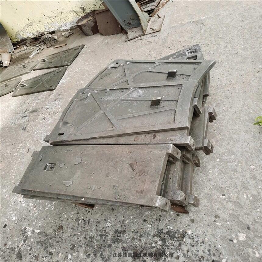 各類不銹鋼標準件-ZG3Ni35Cr15罐座-吊具