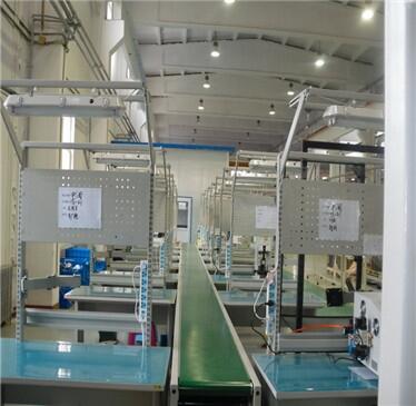 終于知道江西哪里有防靜電工作臺(tái)廠家