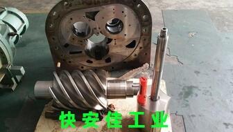 北京天利復(fù)疊式深冷機(jī)組機(jī)頭大修