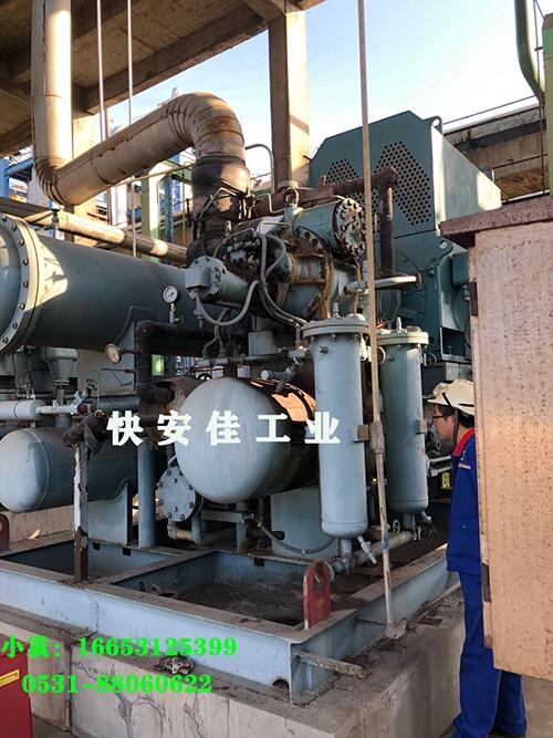 山東省泰安市約克TDSH/TDSB355L中央空調(diào)螺桿式冷凍機組泡水進水機頭大修