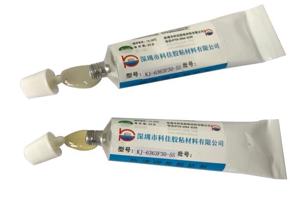 金屬粘木材刀柄，用什么膠水合適？