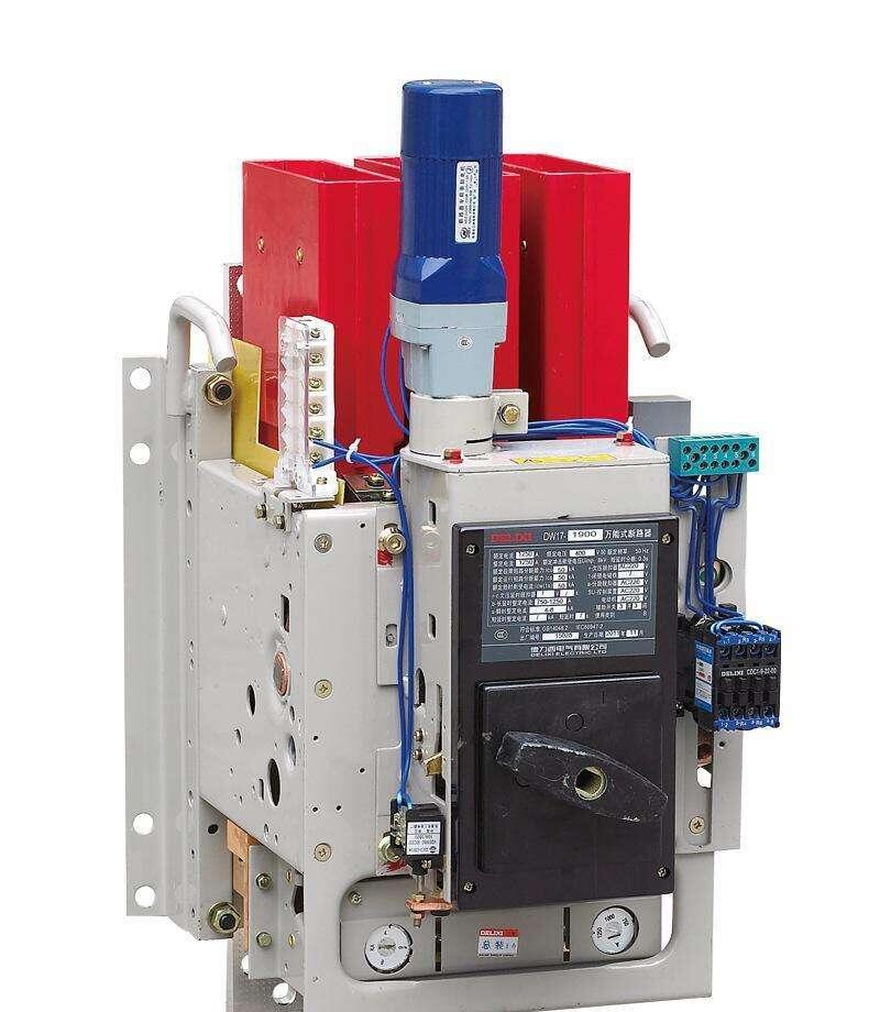 常熟開關(guān)廠智能型框架式斷路器CW1(GW1)-3200/3 固定 2900A