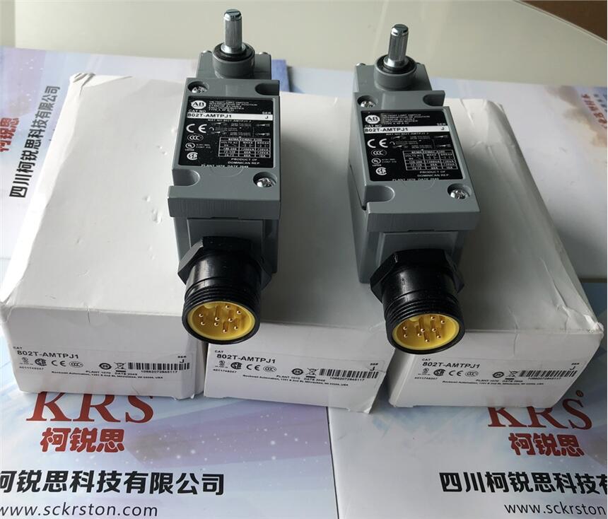 WM1-L100-24VDC油混水信號(hào)器
